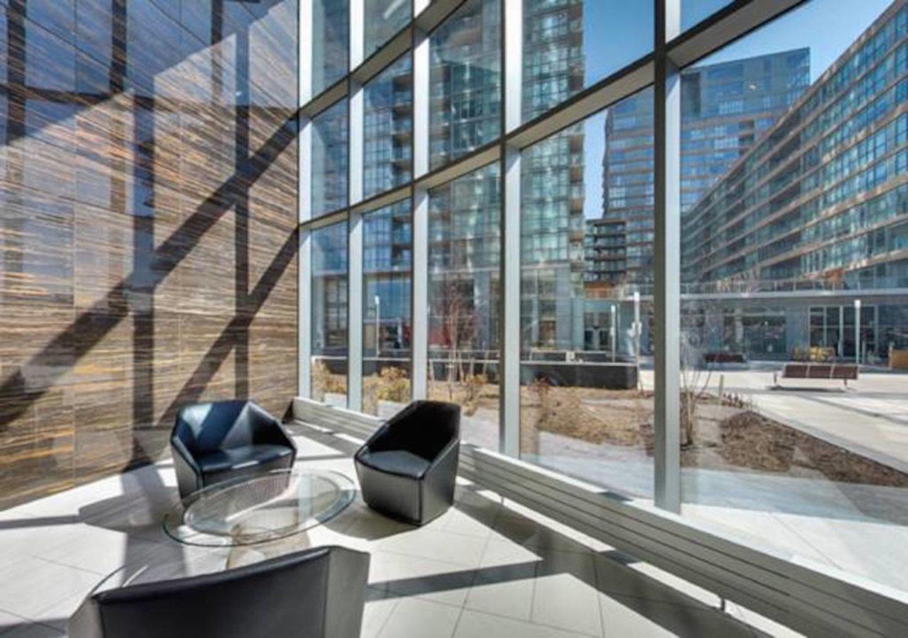 N2N Suites - Downtown Lake & City View Apartments トロント エクステリア 写真